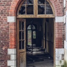 Monasterio Antoinette / Carmel de la Réparation